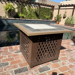 Patio Table Unit