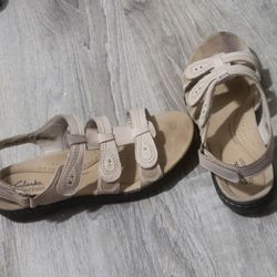 Women's Clark's Leather Sandals Size 8.5