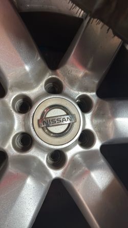 Nissan Titan six, Lug Nuts, 35, 12, 50 20