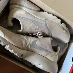 Nike Prestos