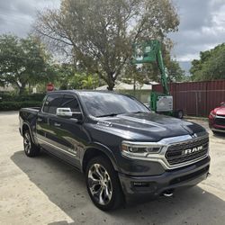 2020 RAM RAM 1500 CREW CAB LIMITED 4x4 5.7L V8 BLUE PICK UP 99,974

PRECIO $.28,500.00
TITULO LIMPIO