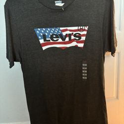 Levi’s T Shirt