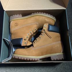 Timberland Boots (Butters) size 9.5