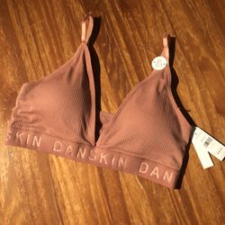 NWT Danskin Size XL Rose Gold Padded Wireless Bra