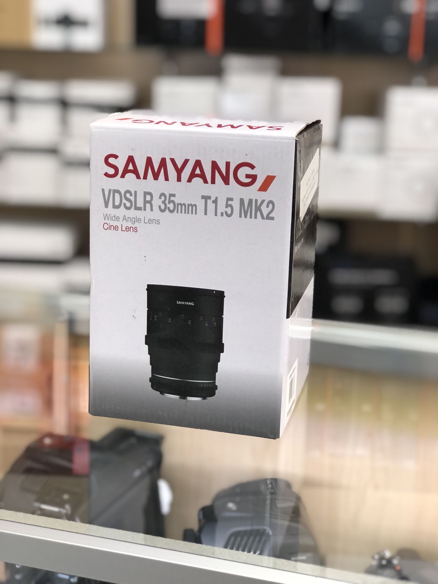 Samyang 35mm T1.5 Sony E
