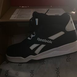 BRAND NEW REEBOK'S