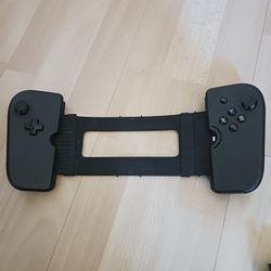 Controller:  Moga Style, GameDrive For IPAD! 