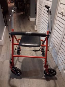 Red Drive Adukt Walker
