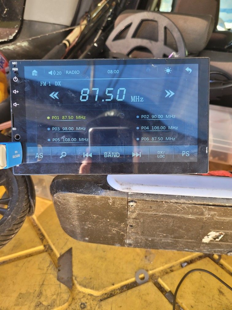 Car Stereo Toch Screen USB SD Card Bluetooth USB