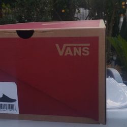 Vans Range Exp