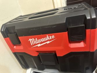 M18 Vacuum