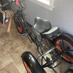 Black Electric Bike 