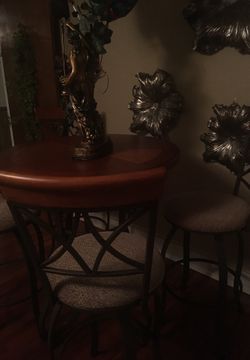 Ashley table 4chairs