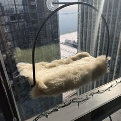 Tuft & Paw Cloud Nine Window Hammock + Floof Blanket — Like New