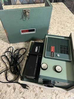 Vintage Kodak 500 Slide Projector