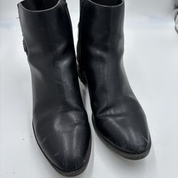 Calvin Klein Black Faux Leather Upper Boots Women’s 9.5 M