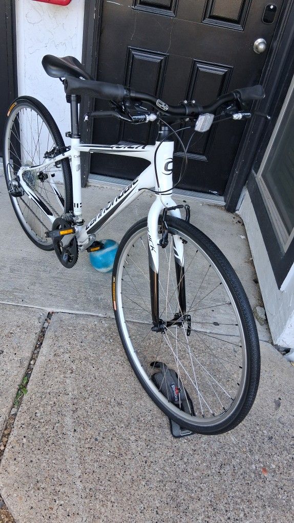 Cannodale Quick C4 Aluminum Hybrid Bike