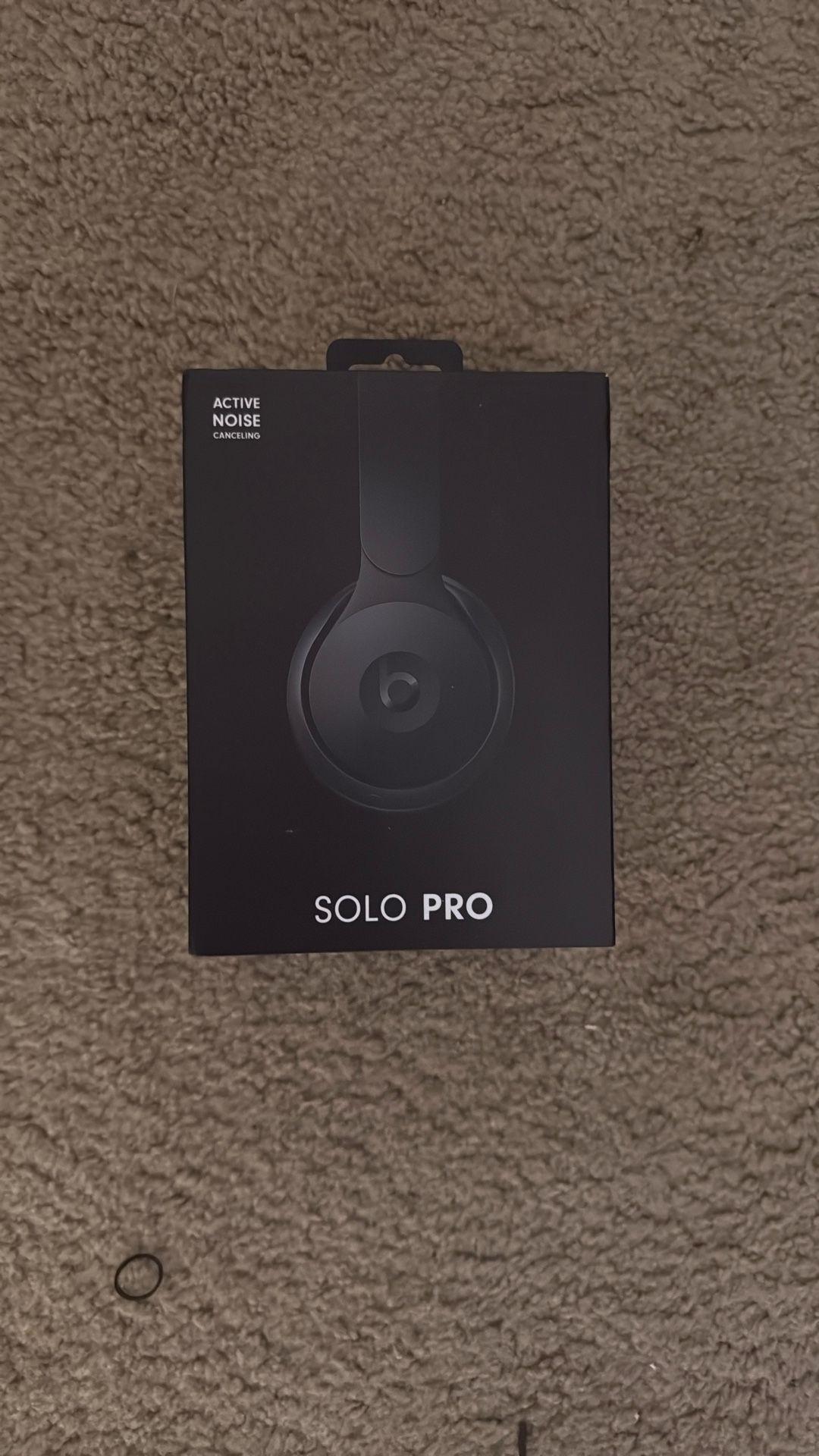 Beats Solo Pro (Black) READ DESCRIPTION