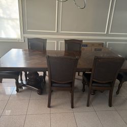 Engles 7 Piece Dining Set 