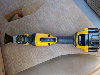Compra en DEWALT

Herramienta multifunción oscilante inalámbrica DEWALT
