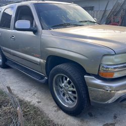 2003 Chevrolet Tahoe