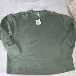 FABLETICS CUT OUT SWEATSHIRT 🌾