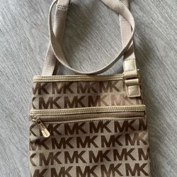 Michael Kors Cross Body 