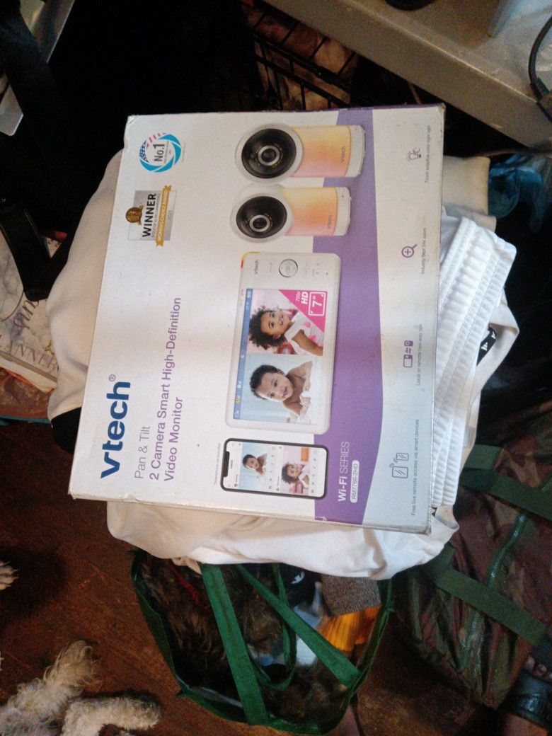 VTech Pan Til 2 Smart Camera Video Monitor
