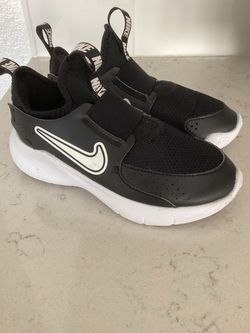 Nike flex kids size 13