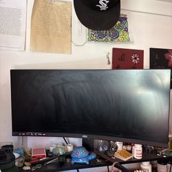 wide AOC monitor 