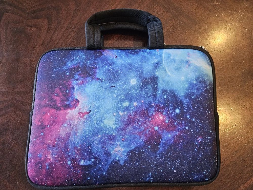 Handled laptop/Chromebook carrying case, galaxy pattern