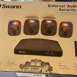 Swan Enforcer Audio/ Video Security System 4 Camera Red & Blue Flashing Light Spotlight & Sirens