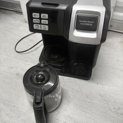 Hamilton Beach FlexBrew Black Programmable Coffee Maker, Digital Brew Strength  Turns on probably works not sure sell as is for parts or repair just i