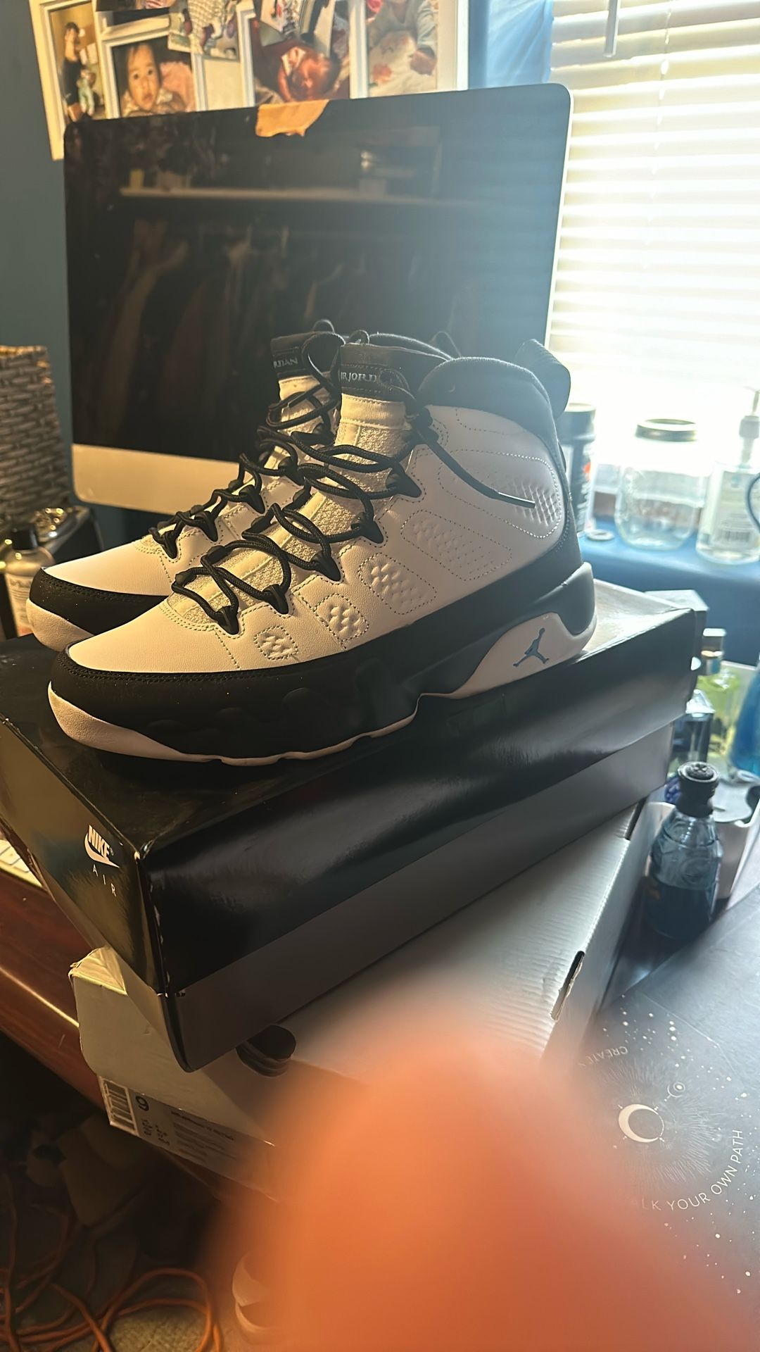 Jordan 8 University Blue