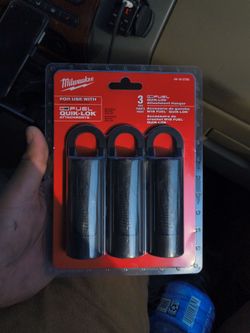 Milwaukee M18 Fuel Quik-Lok Attachment Hangers 3-Pack