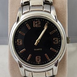 Quartz Stainless Steel Watch 
