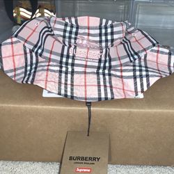 Supreme x Burberry Crusher Pink - Sz M/L