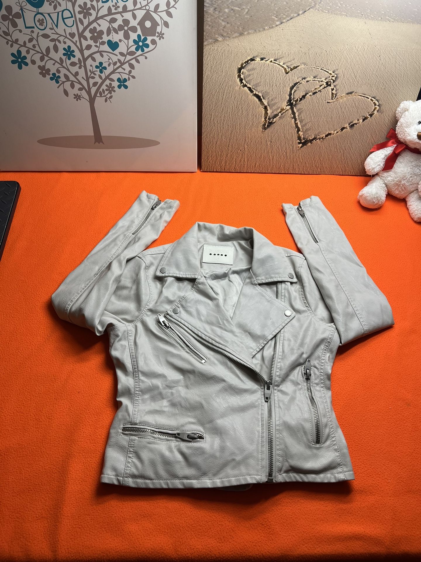 🔥👀BlanknycLeather Ivory Jacket Mint Condition!