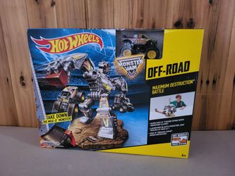 HotWheels Monster Jam MAX D Battle
