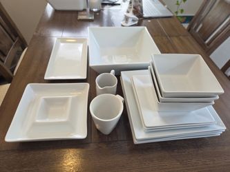 Porcelain Dishes