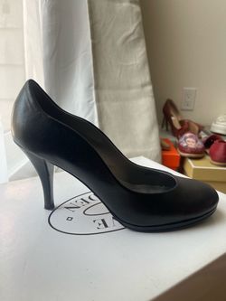 Black Leather Classic Pump Heels