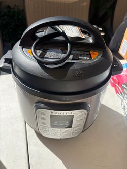 Instant Pot Duo Electric Pressure Cooker