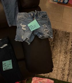 CLOTHES FOR KIDS - SIZE AND PRICE ON THE PIC - SALE SALE SALE 