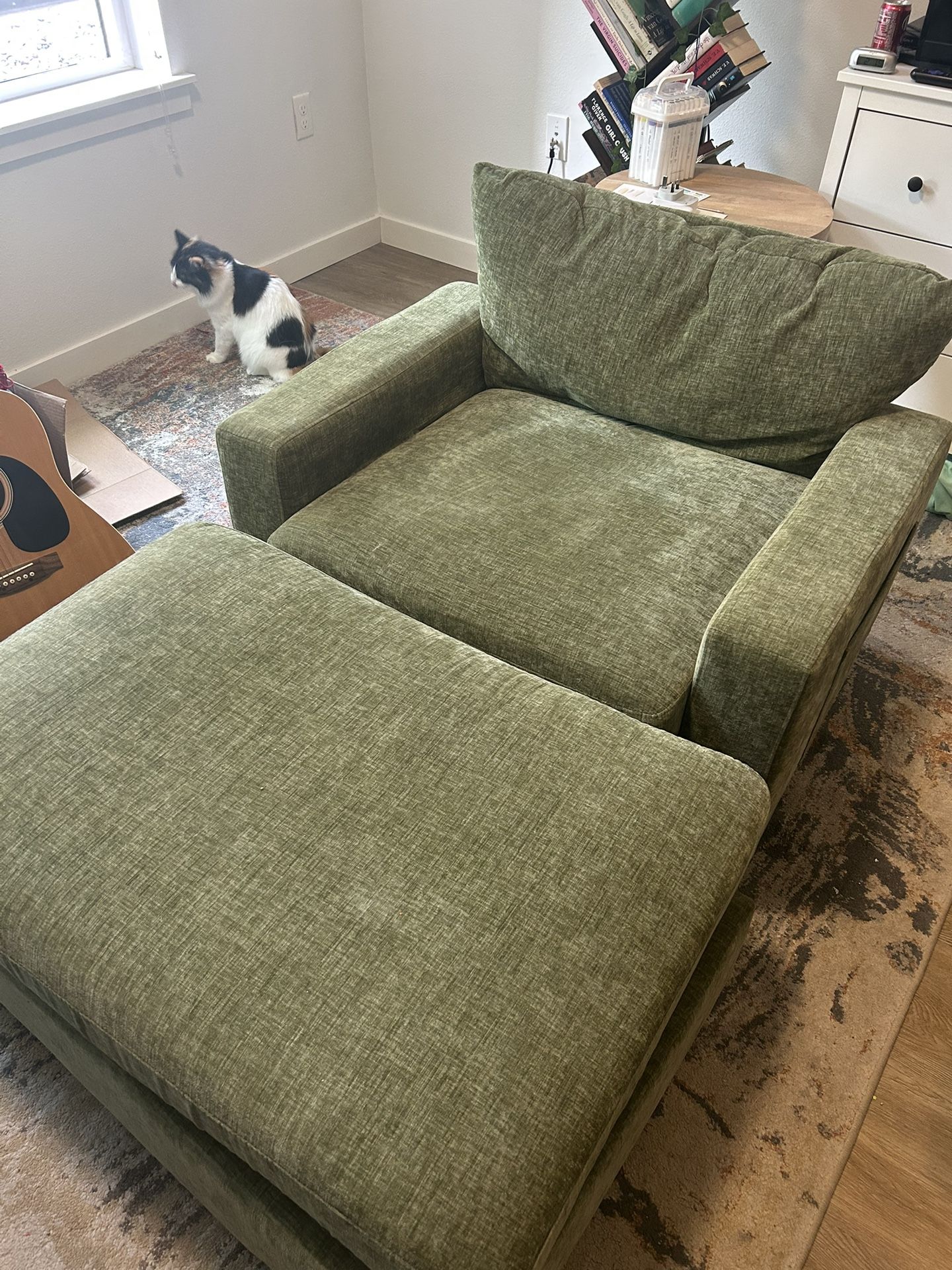 Green Sofa Chair