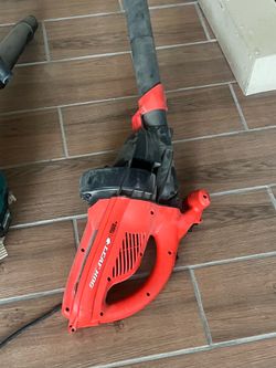 Leaf hog blower