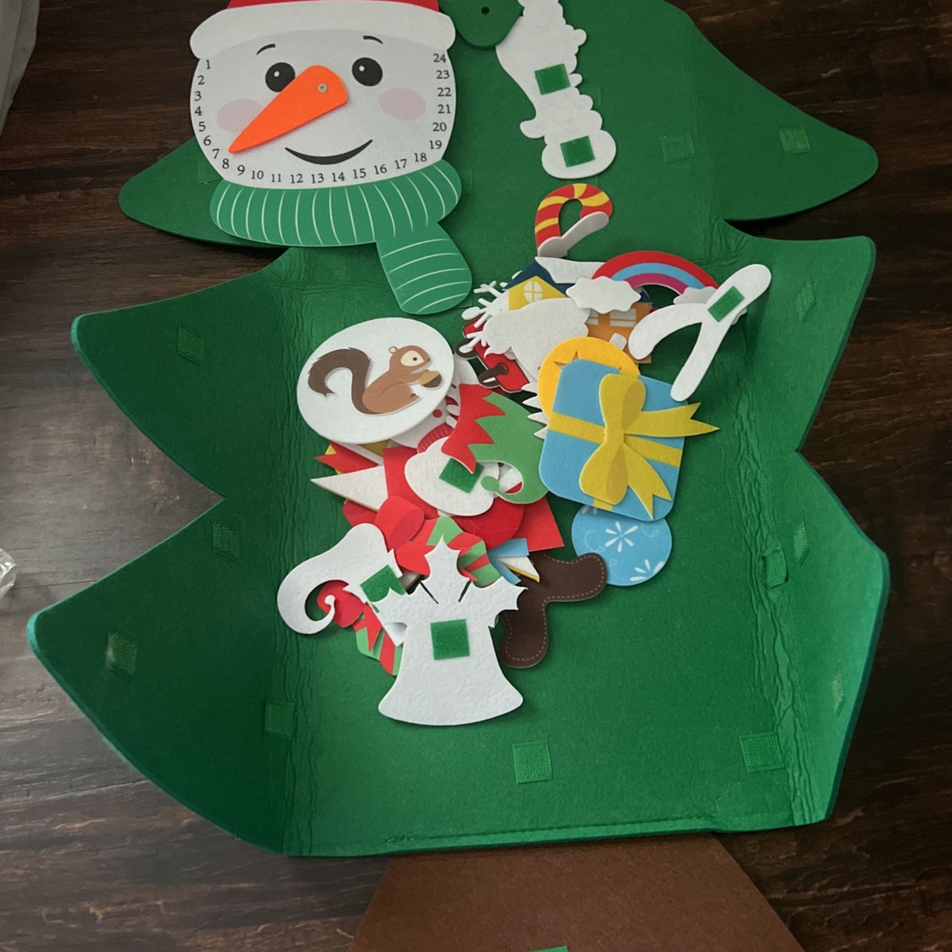 felt Christmas Tree And Decorations 