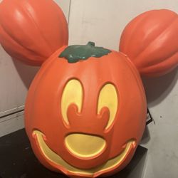 MICKEY DISNEY STORE PUMPKIN