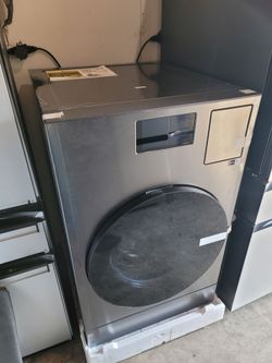 New Open Box Samsung Bespoke AI 5.3cu Ft  ALL IN ONE Washer Dryer Combo