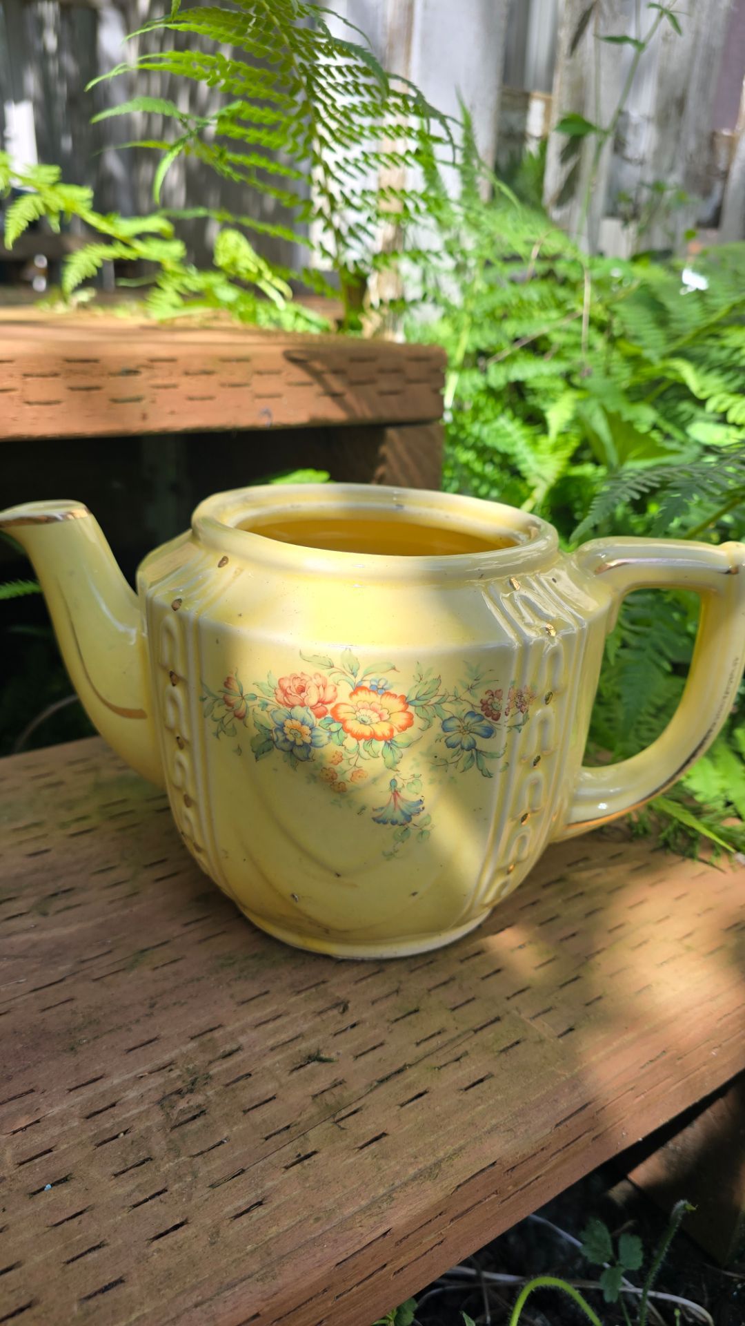 Teapot garden decor