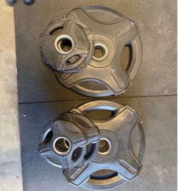 xmark weights 45s 5s and 2 1/2s Olympic